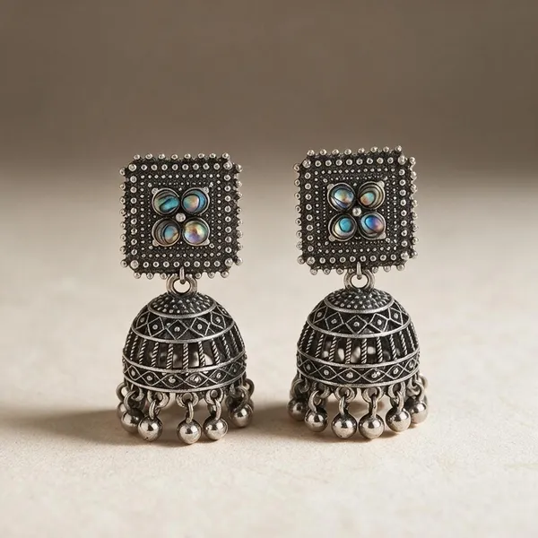 Silver_Oxidised_Stone_Embellished_Jhumka_Earrings_For_Women