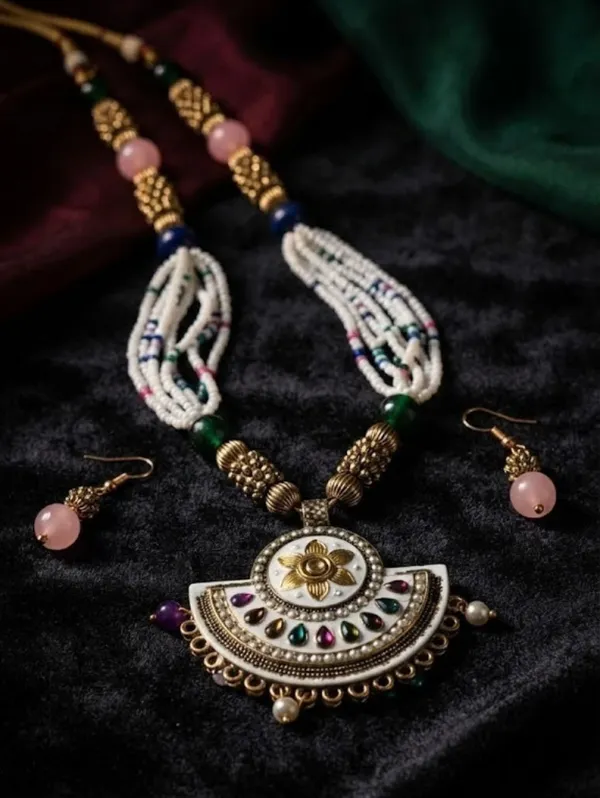 Multicolor_Beaded_Statement_Necklace_Set_For_Women