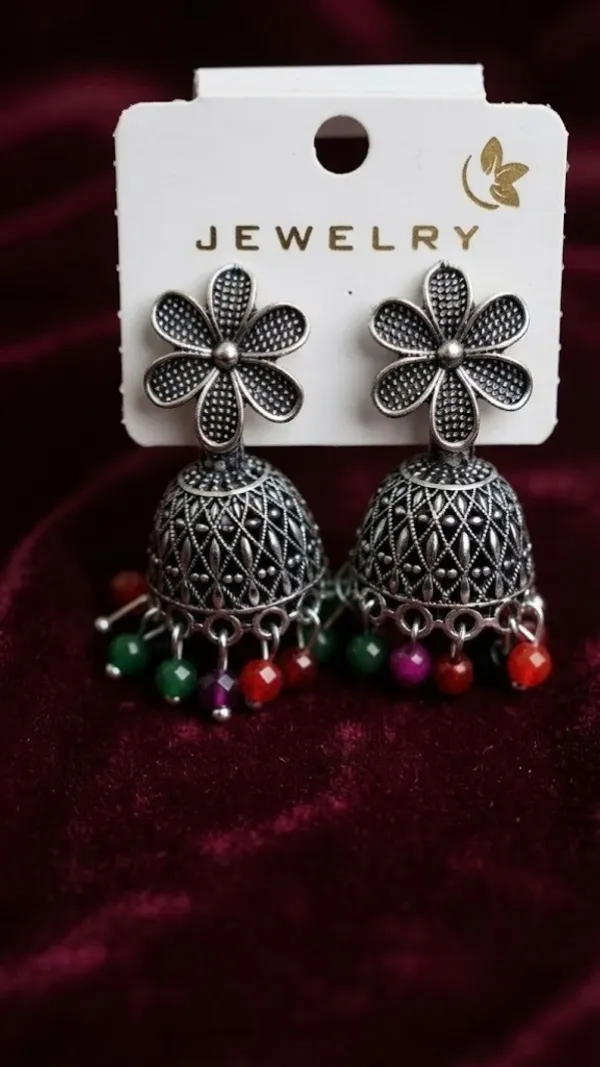 Silver_Oxidized_Floral_Jhumka_Earrings_for_Women