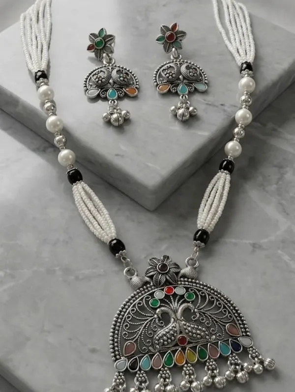 Silver_Oxidised_Peacock_Beaded_Necklace_Set_For_Women