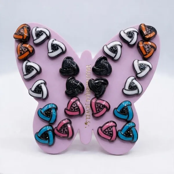 Multicolor_Triangle_Stud_Set_For_Women