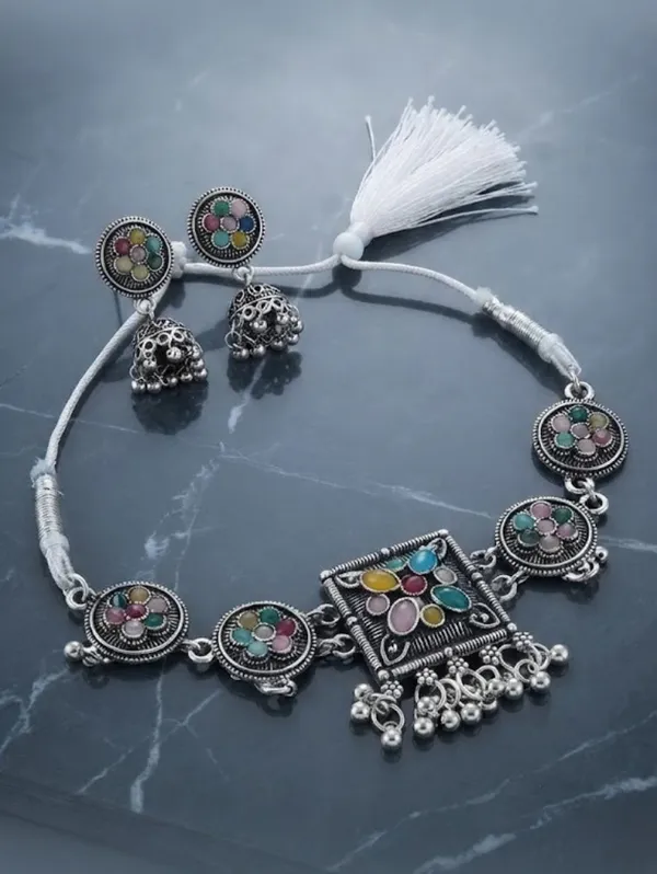 Silver_Oxidised_Floral_Necklace_And_Jhumka_Earrings_Set_For_Women
