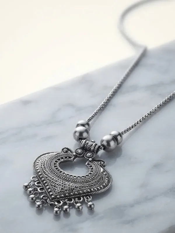 Silver_Oxidised_Openwork_Pendant_Statement_Necklace_For_Women