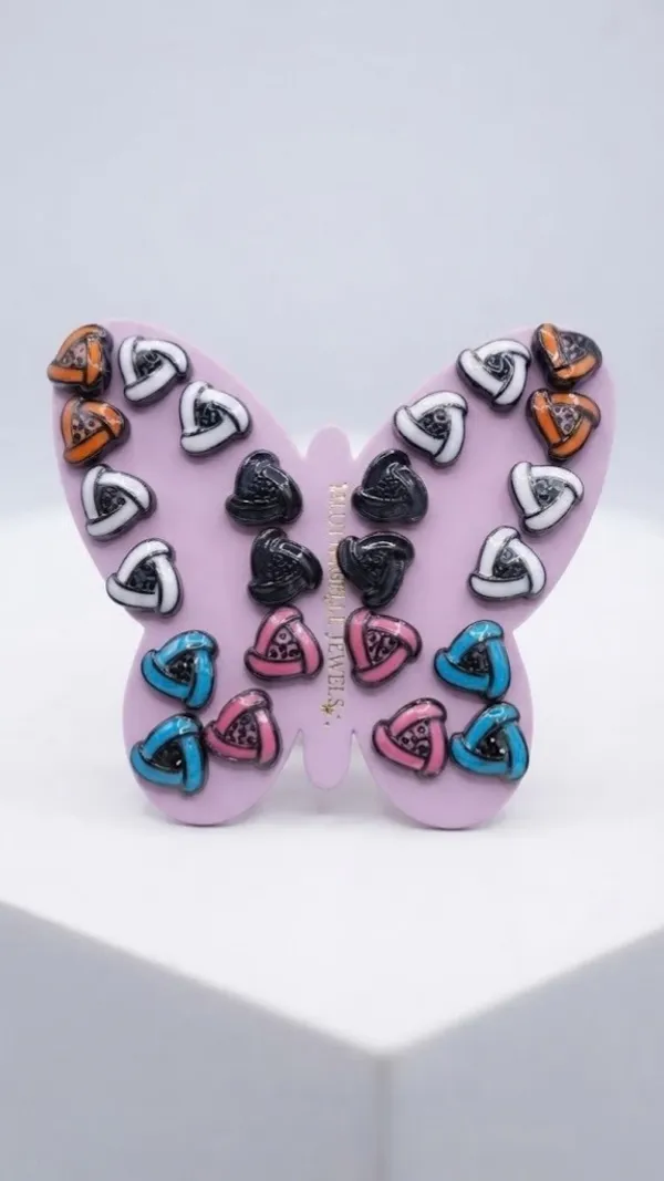 Multicolor_Triangle_Stud_Set_For_Women