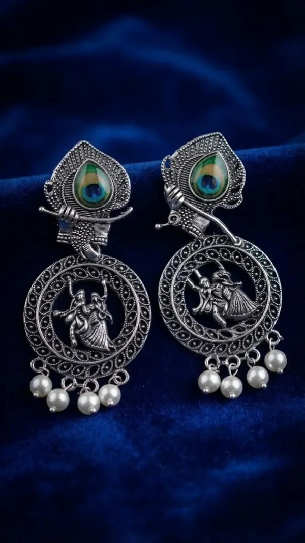 Silver_Oxidized_Krishna_Peacock_Feather_Dangle_Earrings_For_Women