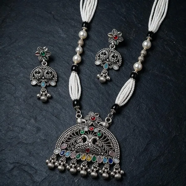 Silver_Oxidized_Peacock_Pendant_Statement_Necklace_Set_For_Women