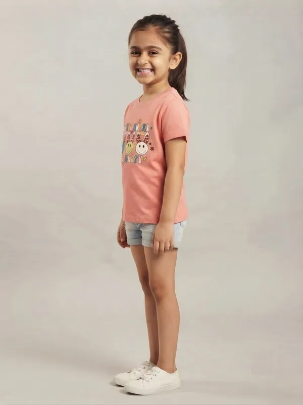 Pink_Casual_Fit_T-Shirt_for_Girls
