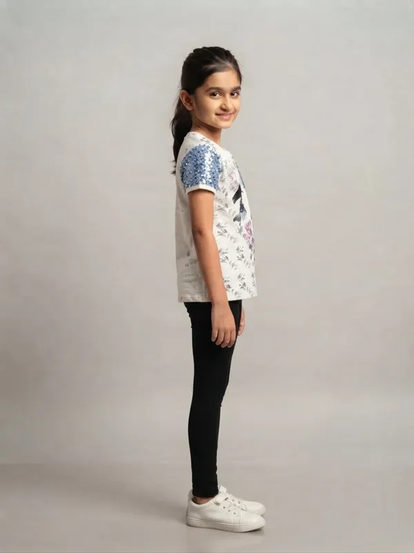 White_Printed_Top_Set_For_Girls
