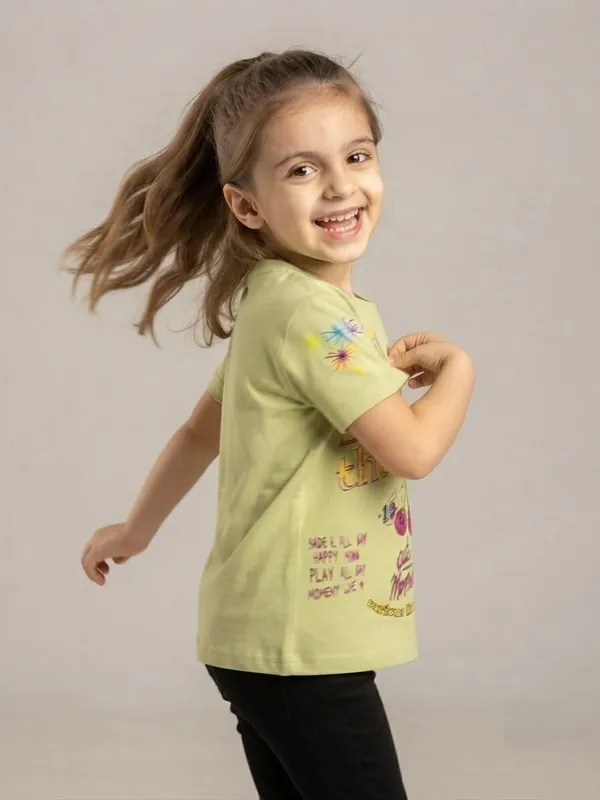 Green_Regular_Fit_Graphic_T-Shirt_for_Girls