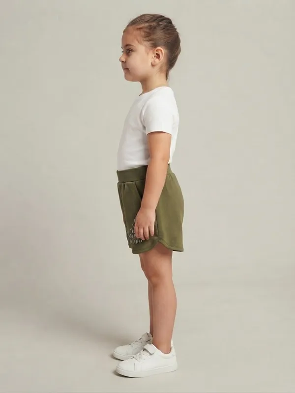 Olive_Green_Casual_Shorts_for_Girls