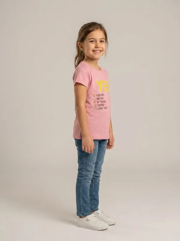 Pink_Regular_Fit_T-Shirt_for_Girls