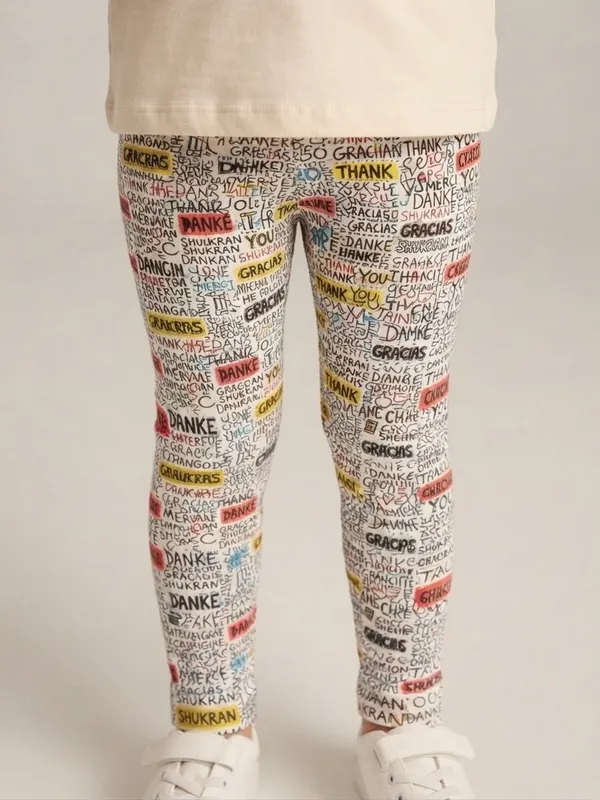 Cream_Printed__Leggings_For_Girls
