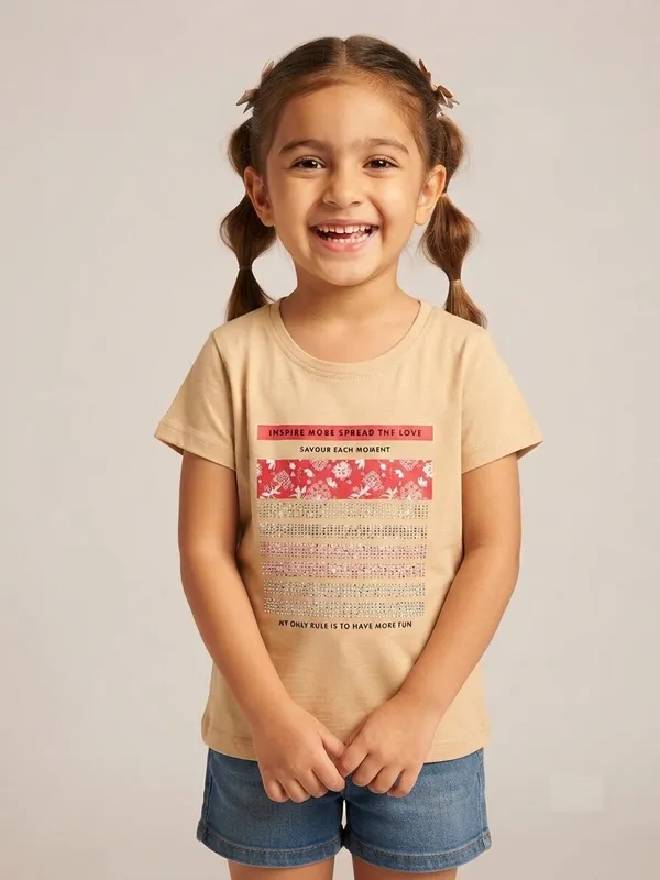 Beige_Graphic_Print_T-Shirt_for_Girls