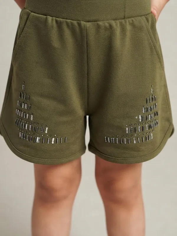 Olive_Green_Casual_Shorts_for_Girls