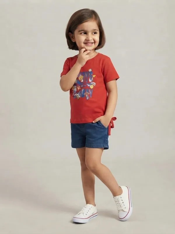 Red_Graphic_T-Shirt_for_Girls