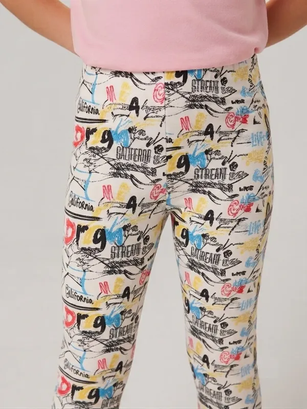 Multicolor_Printed_Capri_Leggings_for_Girls