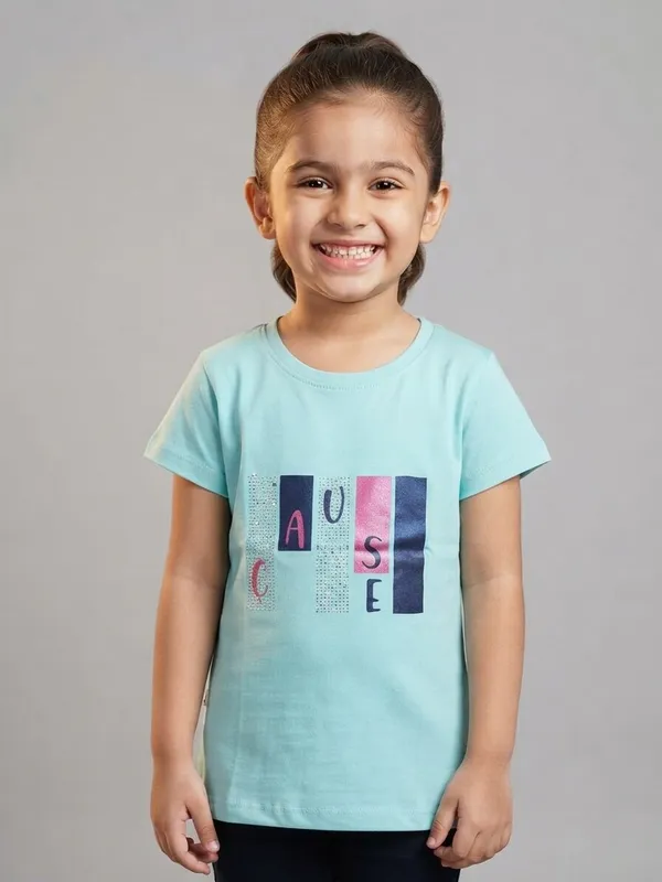 Mint_Casual_T-Shirt_And_Navy_Shorts_Set_For_Girls
