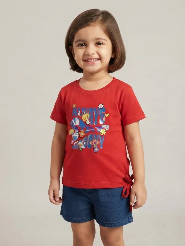 Red_Graphic_T-Shirt_for_Girls