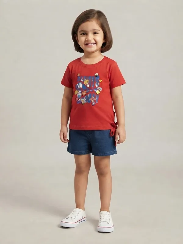 Red_Graphic_T-Shirt_for_Girls