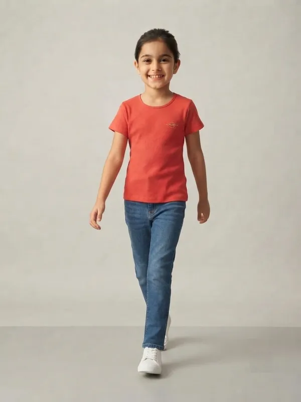 Red_Short_Sleeve_T-Shirt_for_Girls