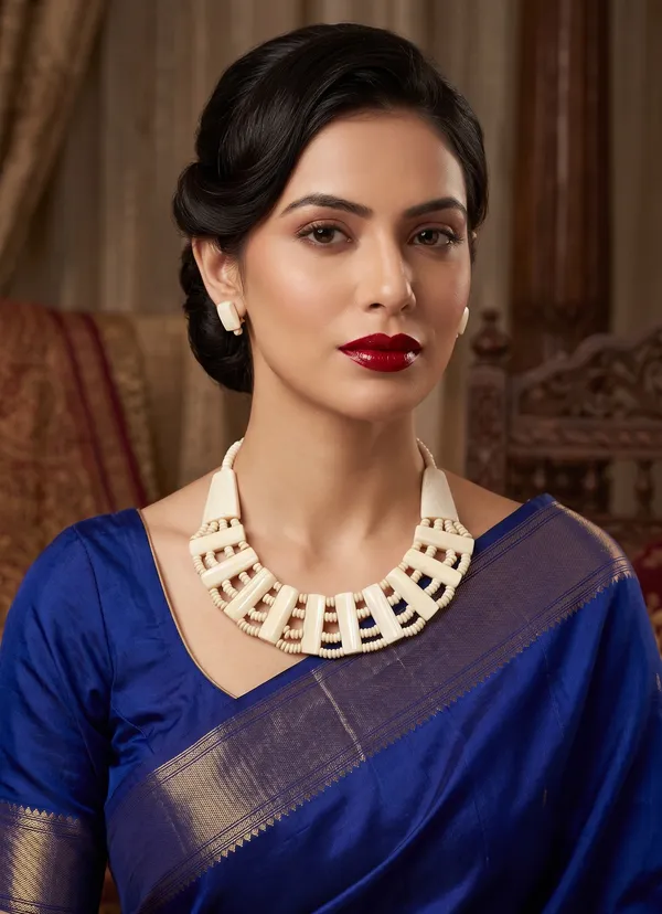 Cream_Statement_Necklace_Set_for_Women