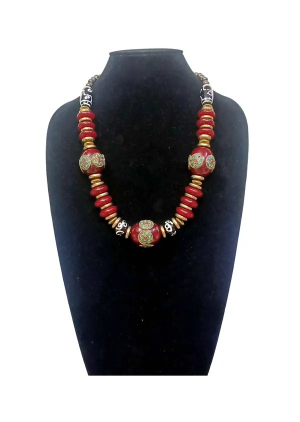 Red_Beaded_Statement_Necklace_for_Women