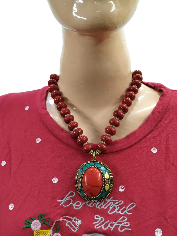 Red_Beaded_Statement_Necklace_for_Women