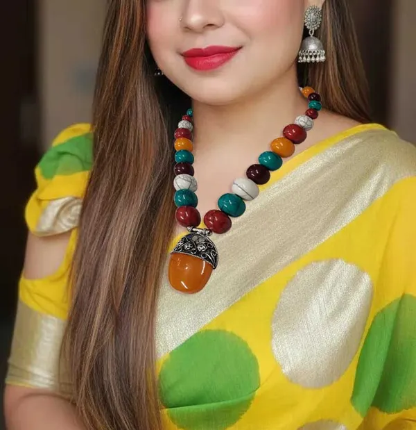 Multicolour_Beaded_Statement_Necklace_for_Women