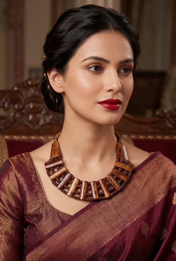 Brown_Wooden_Statement_Necklace_for_Women