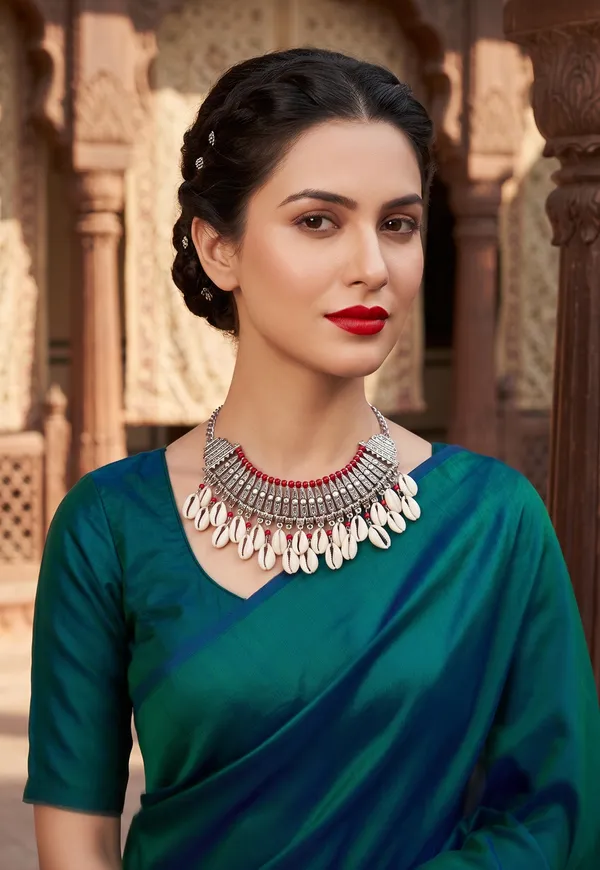 Silver_Tone_Statement_Necklace_for_Women