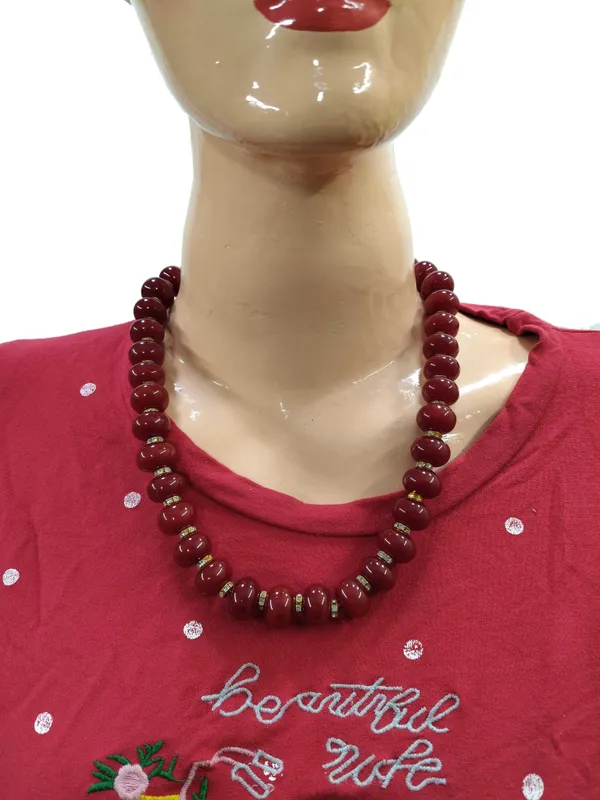 Maroon_Beaded_Necklace_for_Women