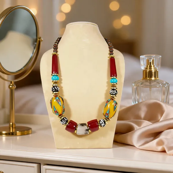 Multicolour_Resin_Stone_Beaded_Statement_Necklace_For_Women