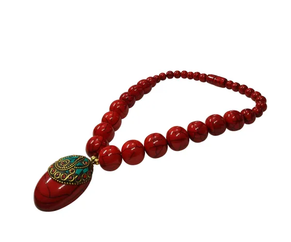 Red_Beaded_Pendant_Necklace_for_Women