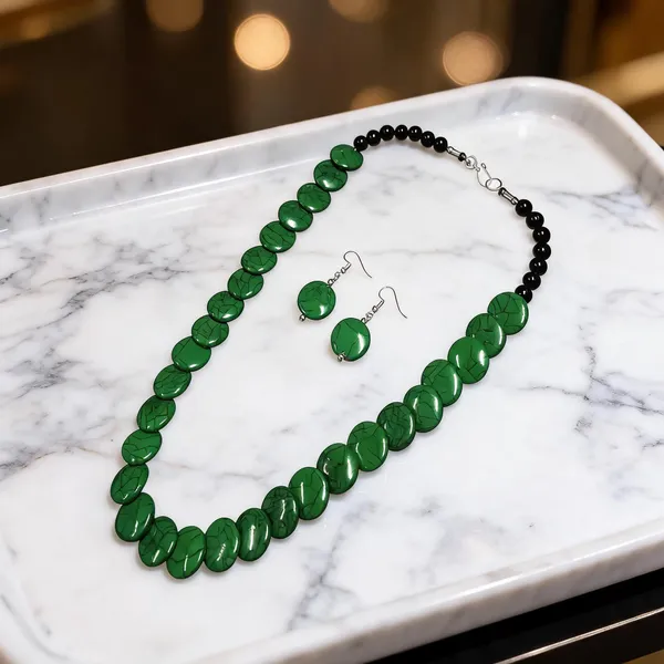 Green_Resin_Beaded_Necklace_Set_For_Women
