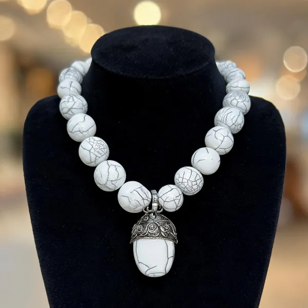 Silver-Tone_Beaded_Ethnic_Necklace_Set_For_Women