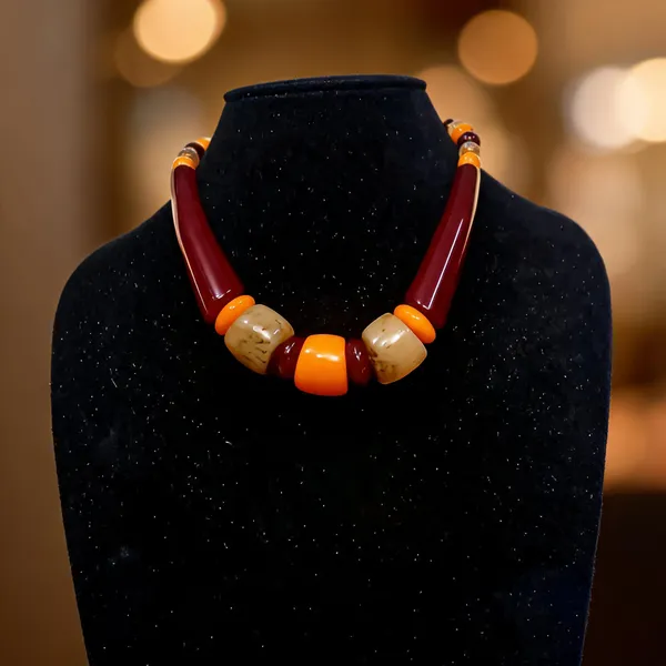 Multicolour_Resin_Beaded_Statement_Necklace_For_Women