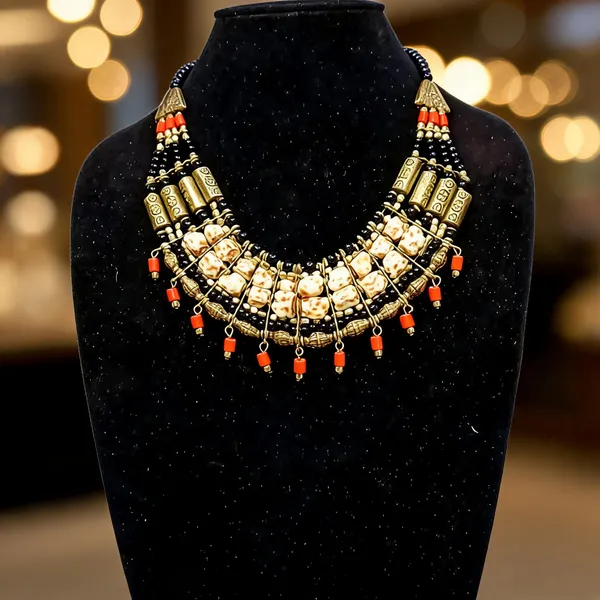 Black_Brass_Glass_Ethnic_Beaded_Necklace_For_Women