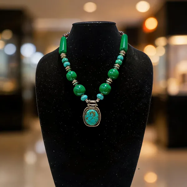 Green_Beaded_Statement_Necklace_For_Women