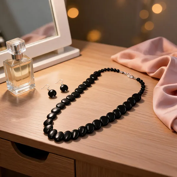 Black_Resin_Beaded_Necklace_And_Earrings_Set_For_Women