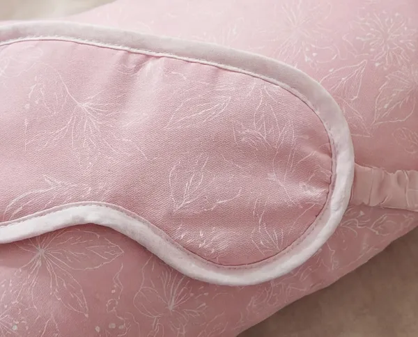 J_Shape_Pregnancy_Pillow