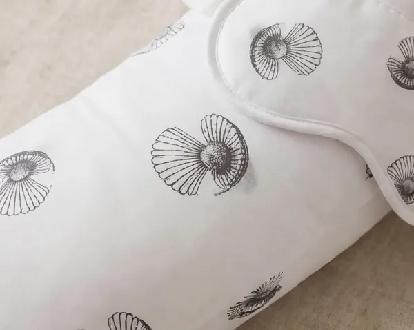 J_Shape_Pregnancy_Pillow_With_Cover_And_Eye_Mask