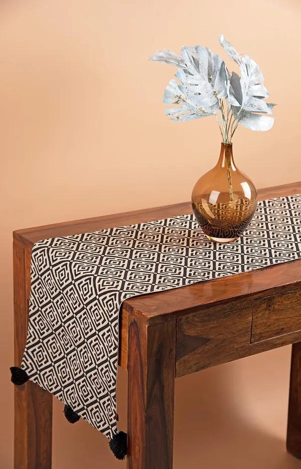 Handloom_Table_Runner