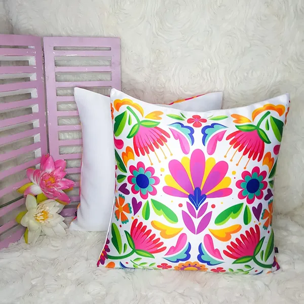 Polyester_Satin_Blend_Floral_Print_Throw_Pillow_Covers