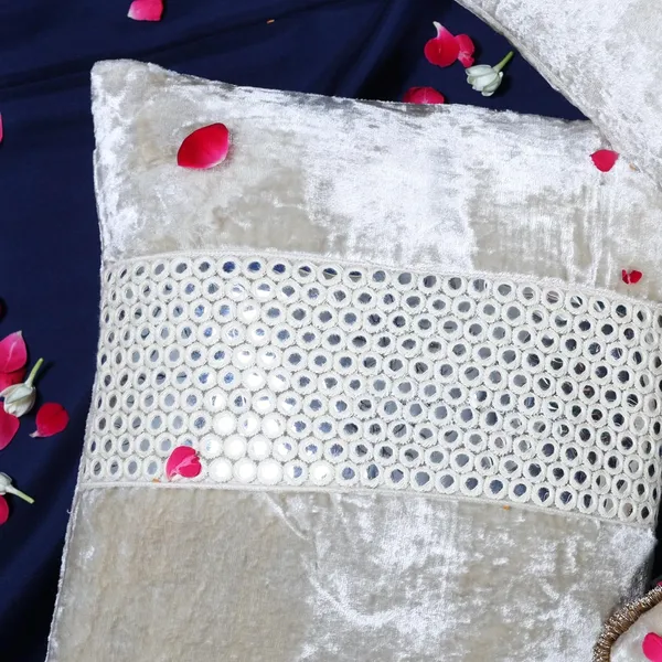 Velvet_Throw_Pillow_Cover_With_Embroidery_Detail