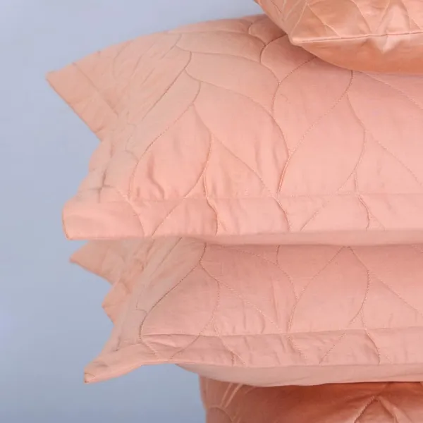 Cotton_Microfibre_Reversible_Comforter_Set_With_Pillow_Covers_And_Cushion_Cover