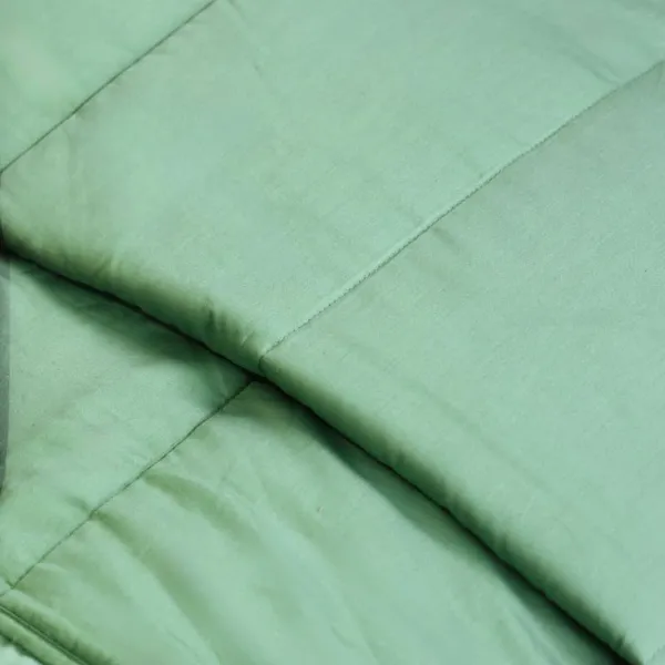 Cotton_Microfibre_Reversible_Comforter_Set_With_Pillow_And_Cushion_Covers