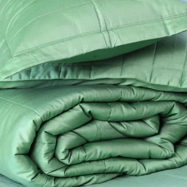 Cotton_Microfibre_Reversible_Comforter_Set_With_Pillow_And_Cushion_Covers