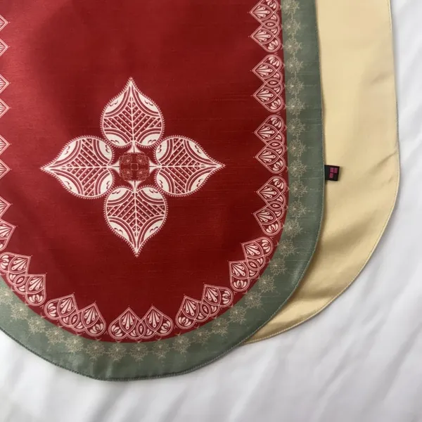 Paan_Design_Silk_Blend_Table_Runner