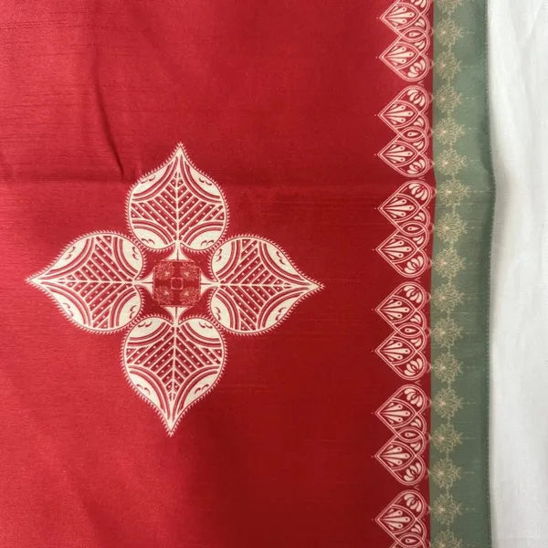 Paan_Design_Silk_Blend_Table_Runner