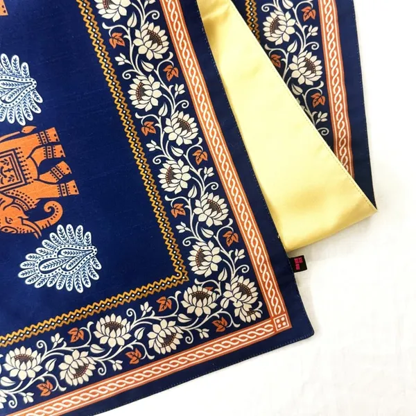 Silk_Blend_Table_Runner